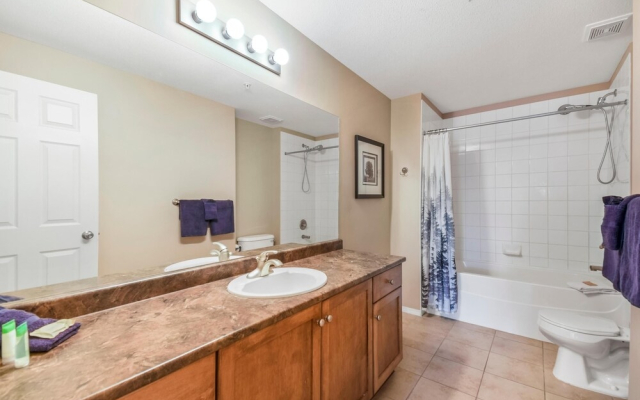 1210 Country Club Drive - 2 Bedroom