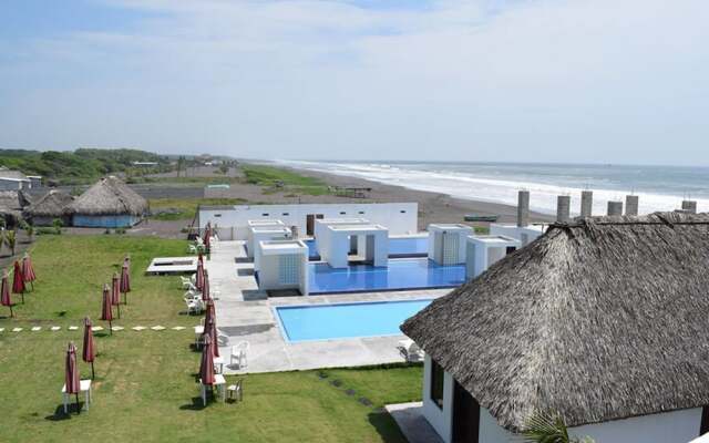 Hotel Maya Jade