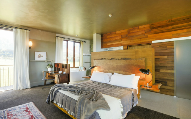 Hapuku Lodge & Tree Houses — 5-star hotel in Kaikoura