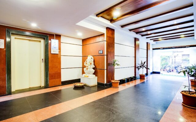 Om Shiv Hotel by Oyo Rooms