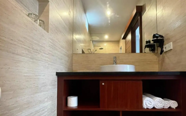 Kayu Sugih Guest House