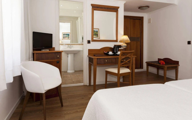Hotel Araxa - Adults Only