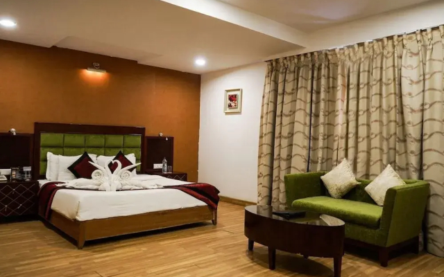 Hotel Adityaz