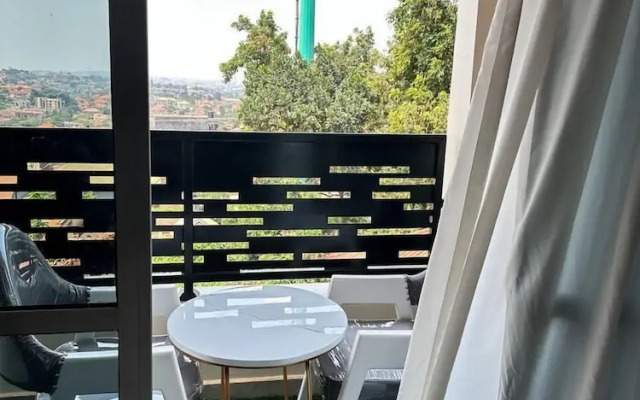 LivLuxe Apartments 2