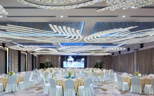 Golden Tulip Shanghai Rainbow