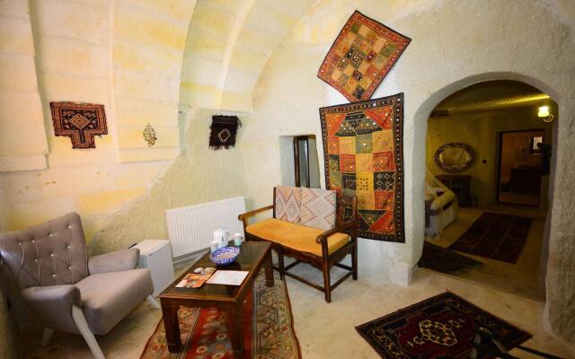 Park Cave Hotel