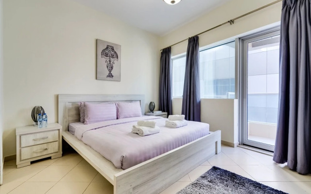 2 Bedroom Apartment Marina