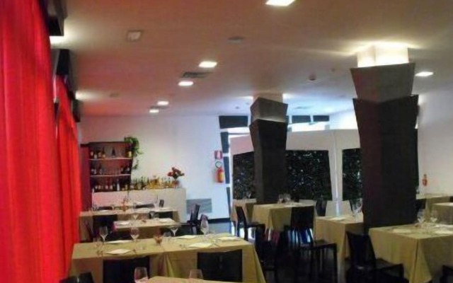 Eden Hotel