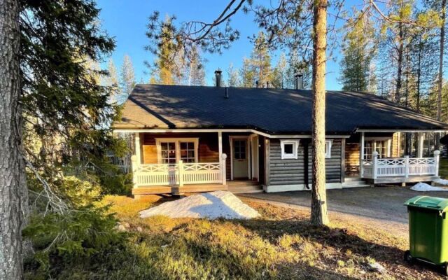 Ylläsriekko / itätupa