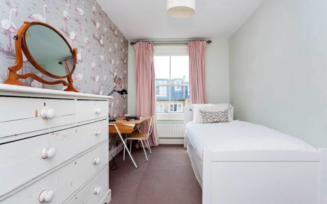 Style in Brook Green