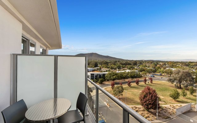 Adina Serviced Apartments Canberra Dickson