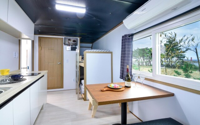 Gangneung Good Camping & Pension