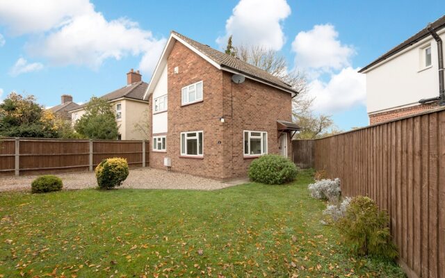 Sulston Lodge 3-Bedroom House