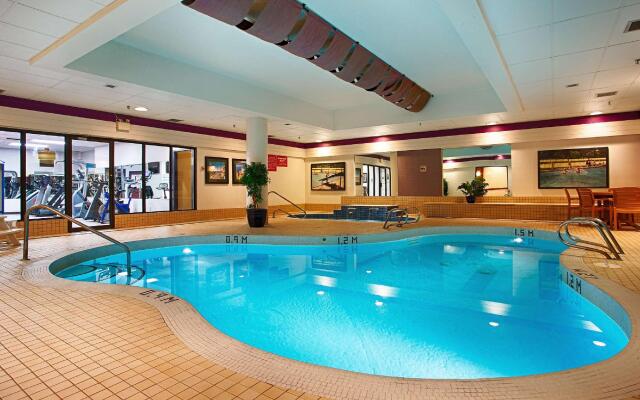 Best Western Plus Port O'Call Hotel