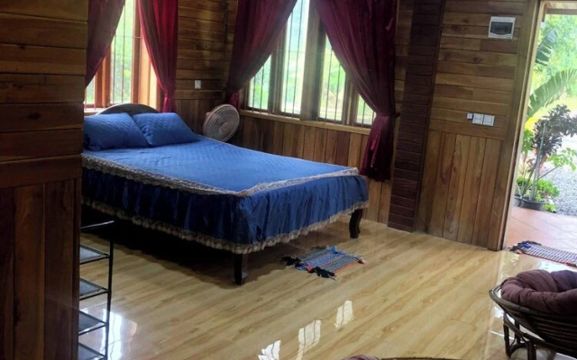 Mountain View House Kampot