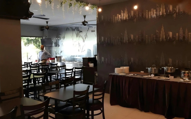 Bary Inn KLIA Transit Hotel