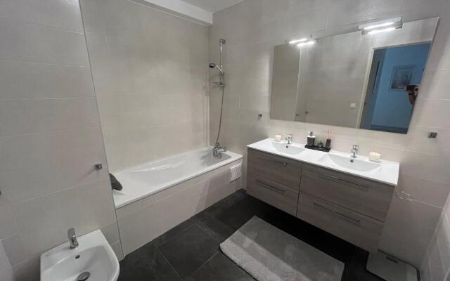 Appartement neuf, 128 m², 3 terrasses