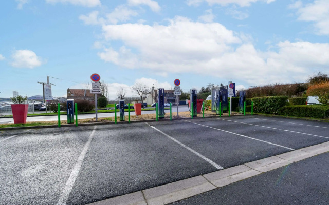 Brit Hotel Confort CAMBRAI