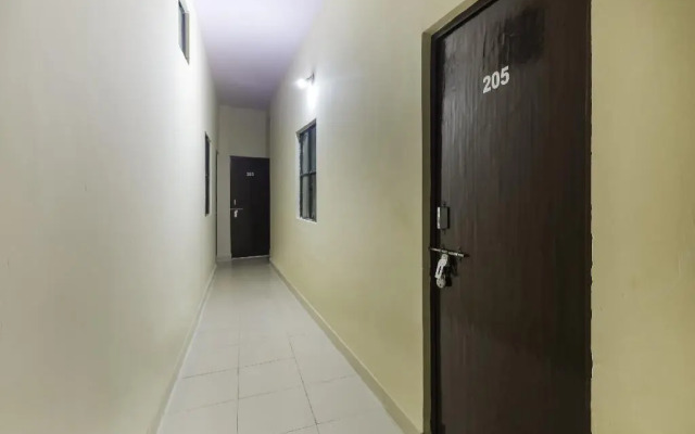 Hotel Iceland by OYO Rooms