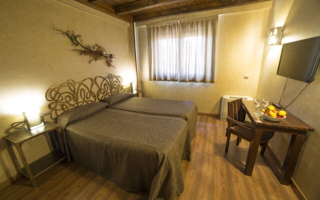 Albergue Hotel La Casa del Peregrino