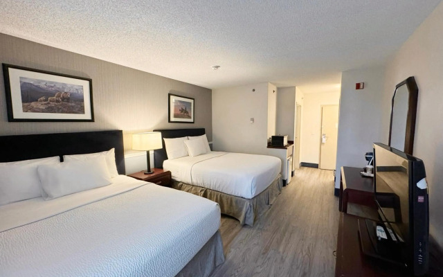 Divya Sutra Plaza and Conference Centre Calgary Airport