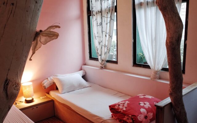 A Good Man's Hostel