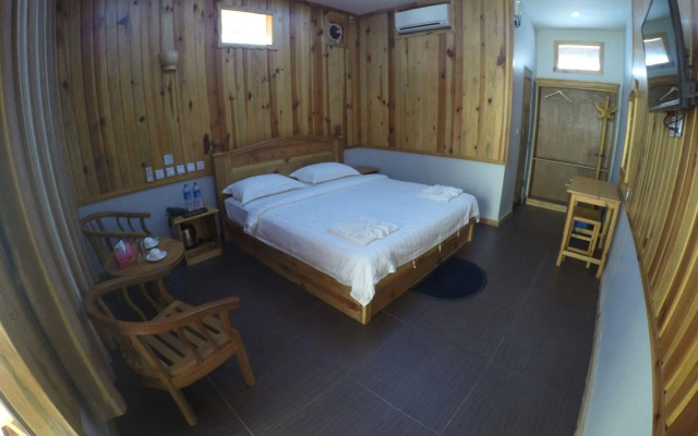 Golden Guest Hotel