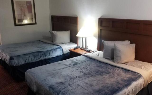 OSU 2 Queens WI-FI Hotel 222 Booking