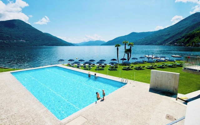 Spectacular Penthouse With Lake Views in Central Brissago