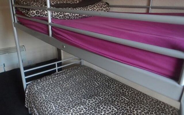 The Hangover Hotel - Hostel