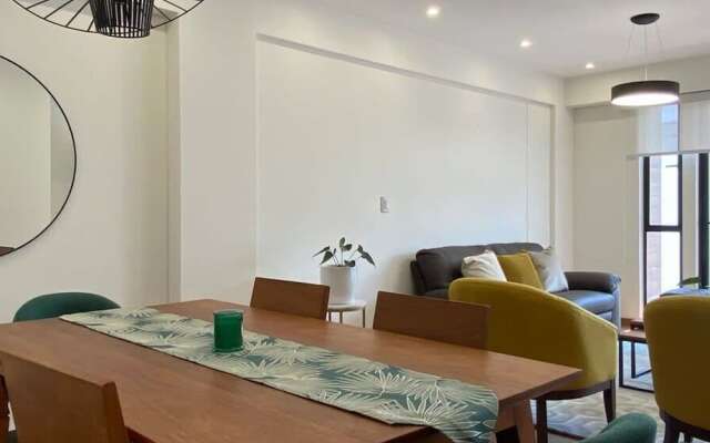 Awesome 3BR With Balcony in Miraflores