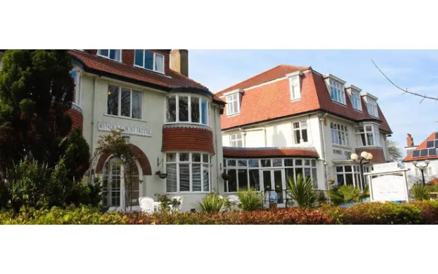 The Ryndle Court Hotel