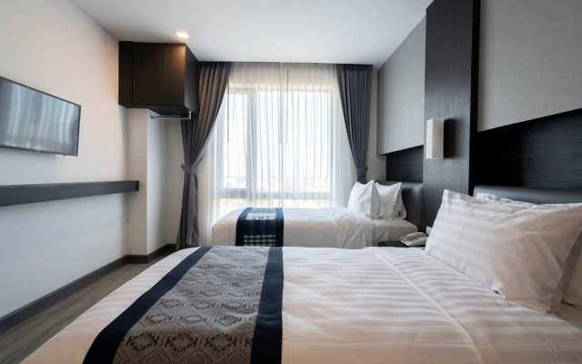 SureStay Hotel by Best Western Vientiane