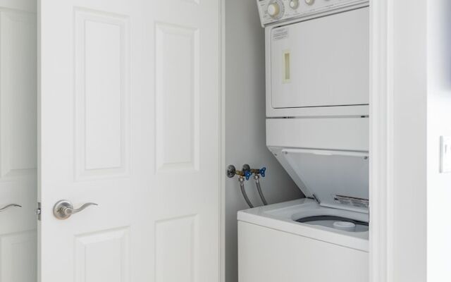 Simply Comfort Gorgeous Apt North York