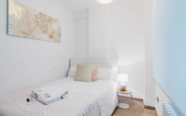 Amalur by People Rentals