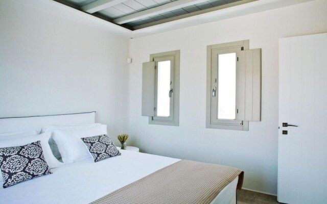 Luxury Key Mykonos 5 Bed Villa White Satin Agia Sofia