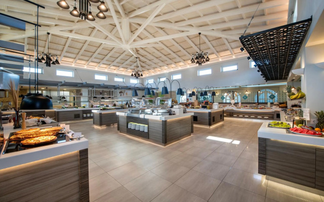 Anemos Luxury Grand Resort