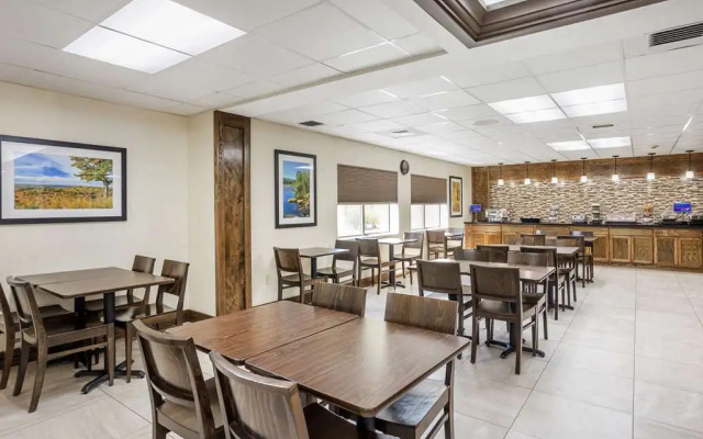 Best Western Inn at Blakeslee-Pocono