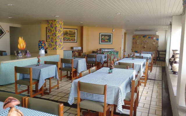 Nascimento Praia Hotel