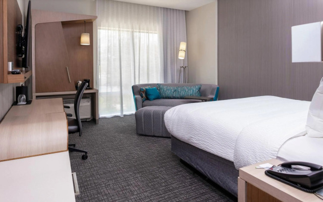 Courtyard by Marriott Indianapolis West - Speedway