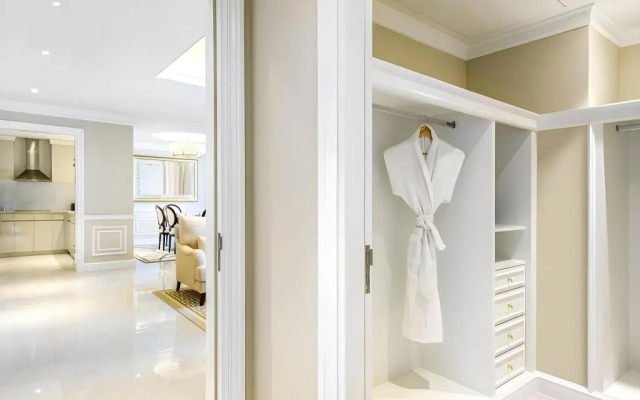 Westpac Hotel & Suites - Westbay Doha