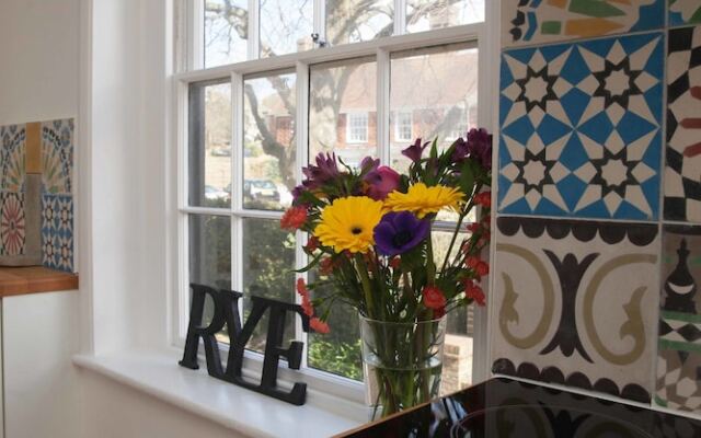 Super central flat in Rye
