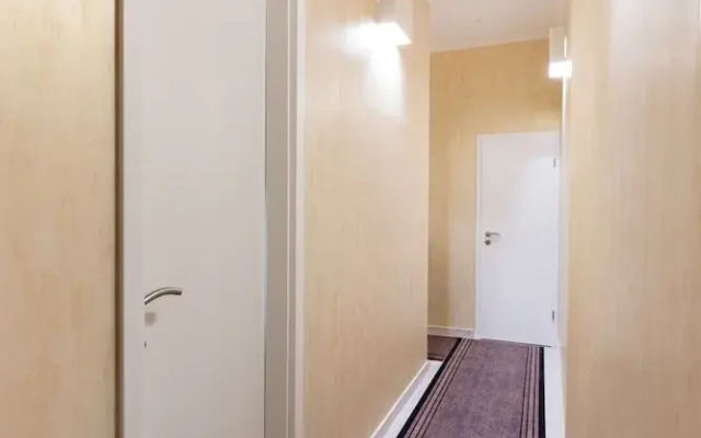 Budapest Holiday Colours