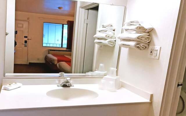 Motel 6 Cleveland East Macedonia