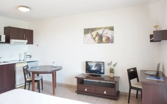 Comfort Aparthotel Six-Fours