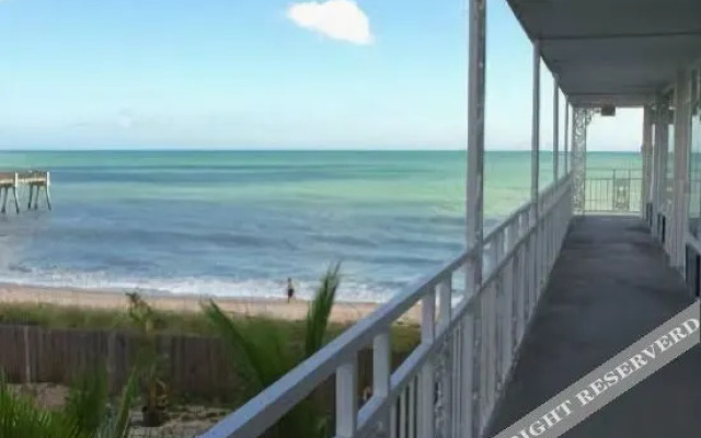 Surf Club Hotel