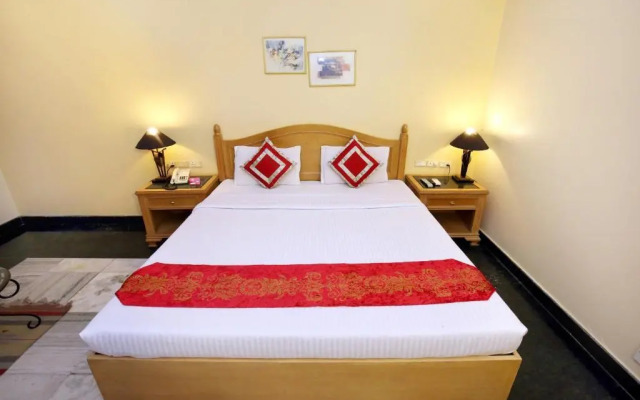 Hotel Aditya