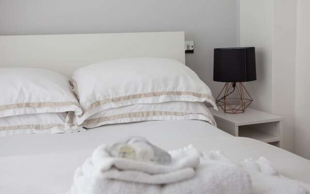 Modern & Clean Apartment Soho & Carnaby