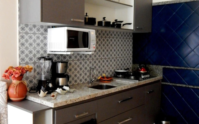 Solar do Carmo Suites & Apartments