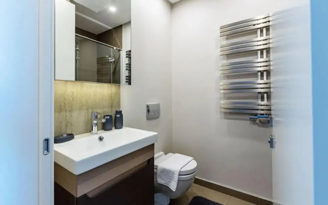 Studio Flat With Panoramic City View in Atasehir